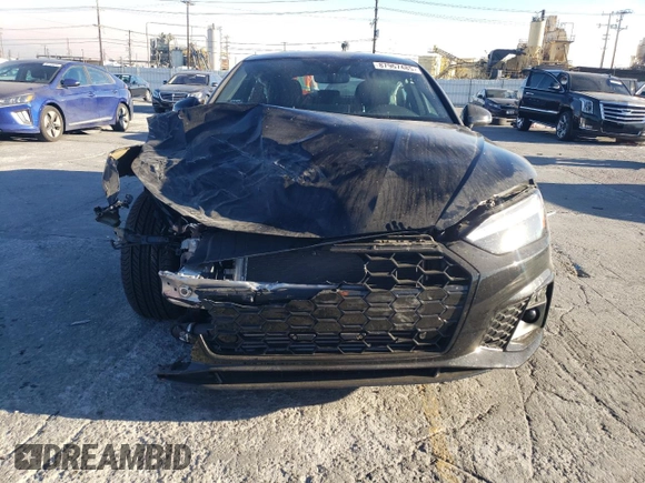 2024 Audi A5 Sportback S line Premium z VIN WAUDACF50RA092458, wystawiony jako Copart lot #87967485 z przebiegiem 4 564 mil mil oraz Szkoda całkowita • Salvage title. Historia ofert i sprzedaży dostępna na DreamBid. Obrazek 5.
