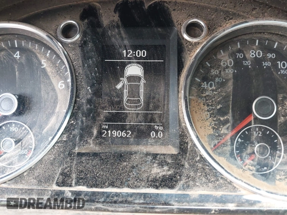 2015 Volkswagen CC Lux с VIN WVWRN7AN7FE811396, выставлен на аукционе IAAI как лот 42449677 с пробегом 219 062 миль миль и . История ставок и продаж доступна на DreamBid. Изображение 7.