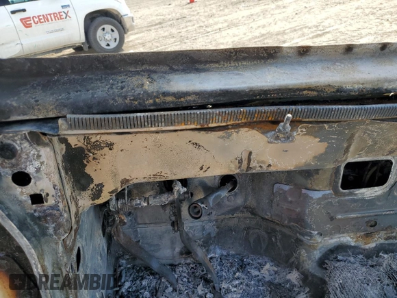 2011 Jeep Wrangler Sport with VIN 1J4AA2D16BL597151, listed as a Copart auction lot 47617885 with Not Provided miles and Non Repairable. Bid and sale history available at carsss.com. Image 9.