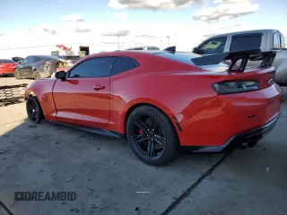 2018 Chevrolet Camaro ZL1 with VIN 1G1FJ1R63J0180928, listed as a Copart auction lot 44573285 with 36,835 mi miles and Salvage Title. Bid and sale history available at DreamBid. Image 2.