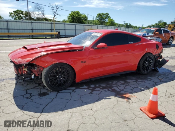 2021 Ford Mustang GT z VIN 1FA6P8CF8M5107039, wystawiony jako Copart lot #56336905 z przebiegiem 84 752 mil mil oraz Szkoda całkowita • Salvage title. Historia ofert i sprzedaży dostępna na DreamBid. Obrazek 1.