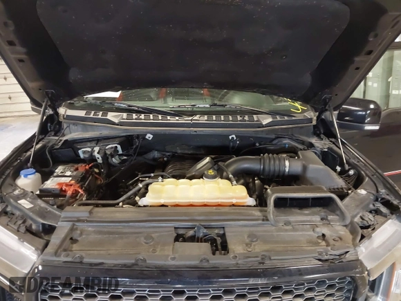 2019 Ford F-150 XL with VIN 1FTFW1E53KFC34426, listed as a IAAI auction lot 42040060 with 82,359 mi miles and . Bid and sale history available at carsss.com. Image 10.