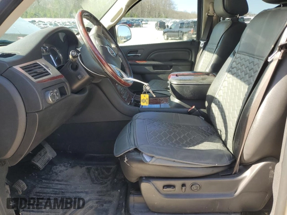2013 Cadillac Escalade Premium with VIN 1GYS4CEF1DR253612, listed as a Copart auction lot 54435865 with 177,032 mi miles and Clean Title. Bid and sale history available at carsss.com. Image 7.