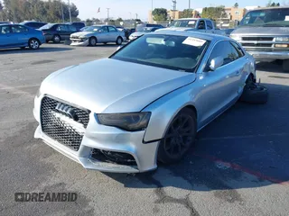 2012 Audi A5 2.0T Premium with VIN WAUCFAFR4CA000909, listed as a IAAI auction lot 41343669 with 193,211 mi miles. Bid and sale history available at carsss.com. Image 17.
