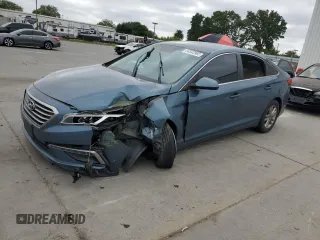 2015 Hyundai Sonata 2.4L SE with VIN 5NPE24AF8FH038856, listed as a Copart auction lot 54543965 with 206,522 mi miles and Salvage Title. Bid and sale history available at carsss.com. Image 1.