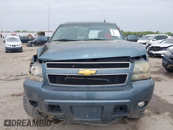2008 Chevrolet Avalanche LS с VIN 3GNEC12J78G266817, выставлен на аукционе IAAI как лот 41947950 с пробегом 164 416 миль миль и . История ставок и продаж доступна на DreamBid. Изображение 12.