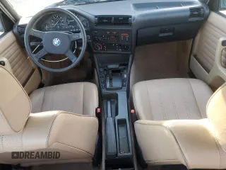 1989 BMW 3 Series 325i with VIN WBAAD2307K8849902, listed as a Copart auction lot 87257434 with 233,562 mi miles and Salvage Title. Bid and sale history available at carsss.com. Image 8.