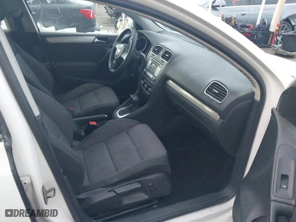 2010 Volkswagen Golf with VIN WVWDB7AJ6AW406990, listed as a IAAI auction lot 41506320 with 152,692 mi miles. Bid and sale history available at carsss.com. Image 5.