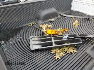 1996 Ford F-150 z VIN 1FTEF15N4TNA21567, wystawiony jako Copart lot #57672285 z przebiegiem Nie podano mil oraz Szkoda całkowita • Salvage title. Historia ofert i sprzedaży dostępna na DreamBid. Obrazek 10.