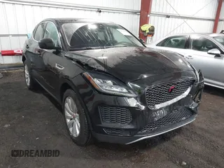 2020 Jaguar E-Pace SE z VIN SADFP2FX1L1Z88690, wystawiony jako IAAI lot #42273160 z przebiegiem 26 340 mil mil oraz . Historia ofert i sprzedaży dostępna na DreamBid. Obrazek 1.