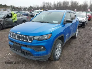 2022 Jeep Compass Latitude с VIN 3C4NJDBB8NT135441, выставлен на аукционе IAAI как лот 41776020 с пробегом 19 015 миль миль и . История ставок и продаж доступна на DreamBid. Изображение 2.