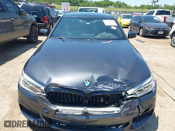 2017 BMW 5 Series 540i z VIN WBAJE5C33HG916941, wystawiony jako IAAI lot #42504534 z przebiegiem 115 127 mil mil oraz . Historia ofert i sprzedaży dostępna na DreamBid. Obrazek 12.