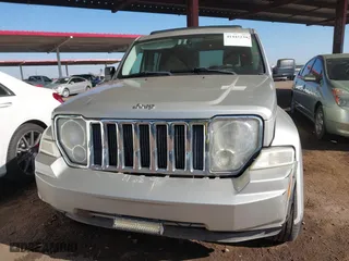 2009 Jeep Liberty Limited with VIN 1J8GN58K99W511566, listed as a IAAI auction lot 41445239 with 170,388 mi miles. Bid and sale history available at carsss.com. Image 12.