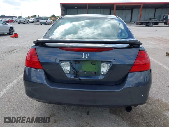 2007 Honda Accord EX с VIN 1HGCM567X7A158015, выставлен на аукционе IAAI как лот 42173705 с пробегом 214 953 миль миль и . История ставок и продаж доступна на DreamBid. Изображение 16.