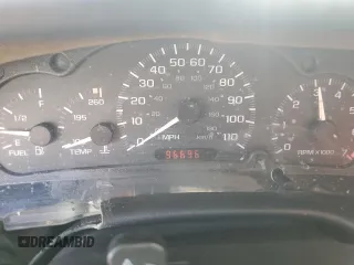 2004 Chevrolet Cavalier with VIN 1G1JC52F847339458, listed as a Copart auction lot 87662105 with 96,696 mi miles and Salvage Title. Bid and sale history available at carsss.com. Image 9.