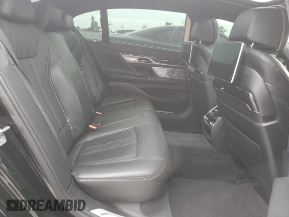 2016 BMW 7 Series 750i with VIN WBA7F0C56GGL99533, listed as a Copart auction lot 59091045 with 124,624 mi miles and Clean title. Bid and sale history available at DreamBid. Image 10.