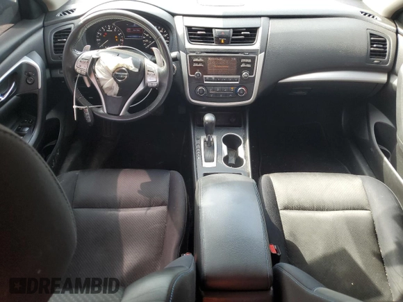 2017 Nissan Altima SR z VIN 1N4AL3AP9HN353415, wystawiony jako Copart lot #50863795 z przebiegiem 112 315 mil mil oraz Szkoda całkowita • Salvage title. Historia ofert i sprzedaży dostępna na DreamBid. Obrazek 8.