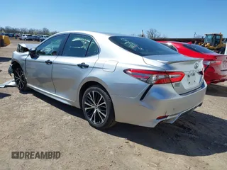 2018 Toyota Camry LE with VIN JTNB11HK5J3024114, listed as a IAAI auction lot 41922818 with 96,348 mi miles. Bid and sale history available at carsss.com. Image 3.