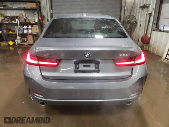 2025 BMW 3 Series 330i xDrive with VIN 3MW89CW08S8E99458, listed as a Copart auction lot 83701714 with 2,132 mi miles and Clean Title. Bid and sale history available at carsss.com. Image 6.