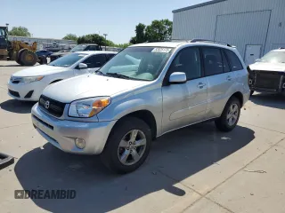 2005 Toyota RAV4 with VIN JTEGD20V050052919, listed as a Copart auction lot 52825175 with 185,858 mi miles and Clean Title. Bid and sale history available at carsss.com. Image 1.
