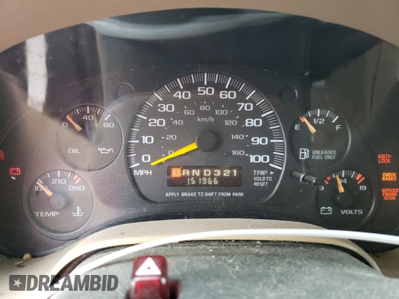 1999 GMC Safari z VIN 1GKEL19W4XB506220, wystawiony jako Copart lot #77257424 z przebiegiem 151 966 mil mil oraz Czysty tytuł • Clean title. Historia ofert i sprzedaży dostępna na DreamBid. Obrazek 9.