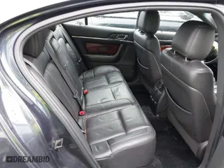 2014 Lincoln MKS EcoBoost with VIN 1LNHL9FT4EG607092, listed as a IAAI auction lot 41483964 with 89,624 mi miles. Bid and sale history available at carsss.com. Image 8.