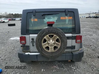 2018 Jeep Wrangler JK Unlimited Sport RHD with VIN 1C4BJWKG3JL830586, listed as a Copart auction lot 89404155 with 211,726 mi miles and Salvage Title. Bid and sale history available at carsss.com. Image 6.