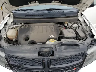 2017 Dodge Journey SXT with VIN 3C4PDCBG8HT545764, listed as a Copart auction lot 50450415 with 104,416 mi miles and Salvage Title. Bid and sale history available at carsss.com. Image 12.
