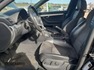 2007 Audi S4 z VIN WAUGL78E17A084569, wystawiony jako Copart lot #50962445 z przebiegiem 173 085 mil mil oraz Tytuł czysty. Historia ofert i sprzedaży dostępna na DreamBid. Obrazek 7.