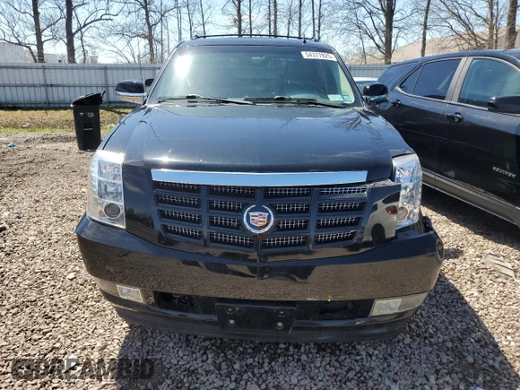 2011 Cadillac Escalade EXT Luxury z VIN 3GYT4MEF9BG177290, wystawiony jako Copart lot #54377825 z przebiegiem 158 099 mil mil oraz Szkody całkowita. Historia ofert i sprzedaży dostępna na DreamBid. Obrazek 5.