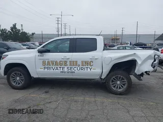2024 Chevrolet Colorado 2WD LT with VIN 1GCPSCEK0R1117797, listed as a IAAI auction lot 41891876 with 25,580 mi miles and . Bid and sale history available at DreamBid. Image 18.