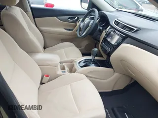 2016 Nissan Rogue SV z VIN KNMAT2MV8GP622120, wystawiony jako IAAI lot #42466056 z przebiegiem 107 963 mil mil oraz . Historia ofert i sprzedaży dostępna na DreamBid. Obrazek 5.