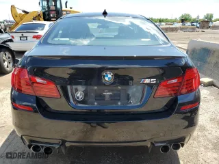 2015 BMW M5 with VIN WBSFV9C55FD595221, listed as a Copart auction lot 56251524 with 38,648 mi miles and Salvage Title. Bid and sale history available at carsss.com. Image 6.