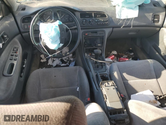 1997 Honda Accord LX with VIN 1HGCD5636VA053840, listed as a Copart auction lot 47129895 with 192,704 mi miles and Salvage Title. Bid and sale history available at carsss.com. Image 8.