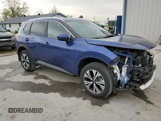2022 Nissan Rogue SV with VIN JN8BT3BB4NW336422, listed as a Copart auction lot 50965395 with 33,905 mi miles and Salvage Title. Bid and sale history available at carsss.com. Image 4.