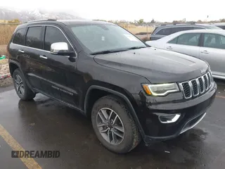 2021 Jeep Grand Cherokee 80th Anniversary z VIN 1C4RJFBG0MC637332, wystawiony jako IAAI lot #40955442 z przebiegiem 51 756 mil mil oraz . Historia ofert i sprzedaży dostępna na DreamBid. Obrazek 1.