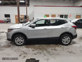 2018 Nissan Rogue Sport SV with VIN JN1BJ1CR7JW258538, listed as a IAAI auction lot 41835176 with 121,094 mi miles. Bid and sale history available at carsss.com. Image 14.