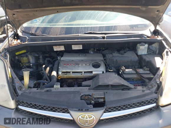 2005 Toyota Sienna XLE with VIN 5TDZA22C55S296645, listed as a IAAI auction lot 42017952 with 238,212 mi miles and . Bid and sale history available at DreamBid. Image 10.