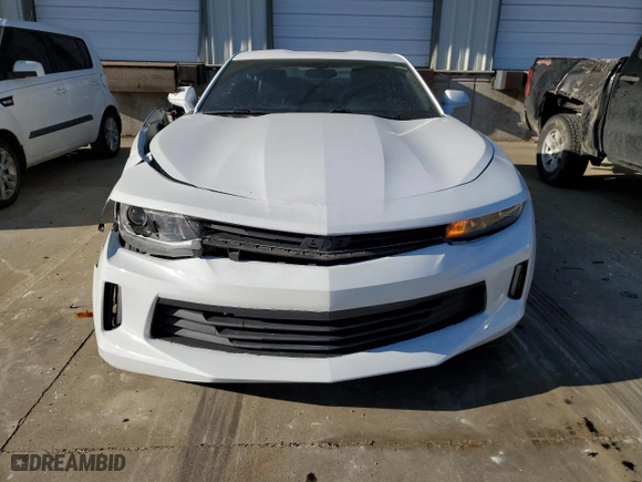2018 Chevrolet Camaro 2LT with VIN 1G1FD1RS5J0168185, listed as a Copart auction lot 43020075 with 56,312 mi miles and Salvage Title. Bid and sale history available at carsss.com. Image 5.
