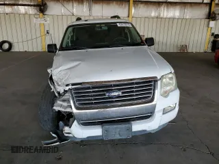 2010 Ford Explorer XLT z VIN 1FMEU7DE4AUA83284, wystawiony jako Copart lot #62513215 z przebiegiem 134 656 mil mil oraz Szkoda całkowita • Salvage title. Historia ofert i sprzedaży dostępna na DreamBid. Obrazek 5.