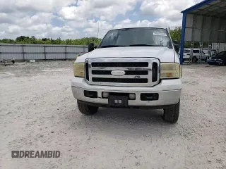 2005 Ford F-250 XL z VIN 1FTSW21P15EC09840, wystawiony jako Copart lot #59973955 z przebiegiem 407 922 mil mil oraz Szkoda całkowita • Salvage title. Historia ofert i sprzedaży dostępna na DreamBid. Obrazek 13.