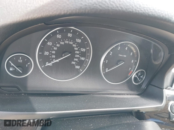 2014 BMW 5 Series 535i with VIN WBA5B1C53ED476527, listed as a IAAI auction lot 41827504 with Not Provided miles. Bid and sale history available at carsss.com. Image 7.