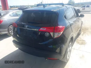 2021 Honda HR-V LX with VIN 3CZRU5H37MM725163, listed as a IAAI auction lot 41535822 with 43,460 mi miles. Bid and sale history available at carsss.com. Image 4.
