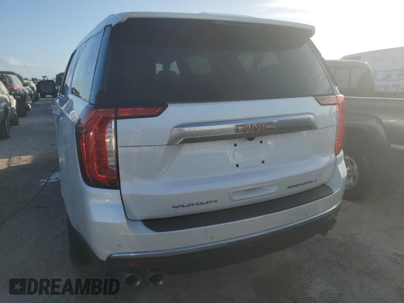 2022 GMC Yukon XL Denali with VIN 1GKS1JKL4NR132740, listed as a Copart auction lot 74690404 with 30,914 mi miles and Non Repairable. Bid and sale history available at DreamBid. Image 6.
