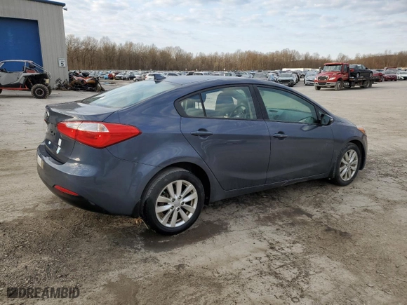 2014 Kia Forte LX with VIN KNAFX4A61E5176837, listed as a Copart auction lot 48348105 with 67,012 mi miles and Salvage Title. Bid and sale history available at carsss.com. Image 3.