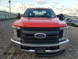 2019 Ford F-350 XL с VIN 1FDRF3HT4KEF76214, выставлен на аукционе Copart как лот 78887524 с пробегом 136 030 миль миль и Списание • Salvage title. История ставок и продаж доступна на DreamBid. Изображение 5.