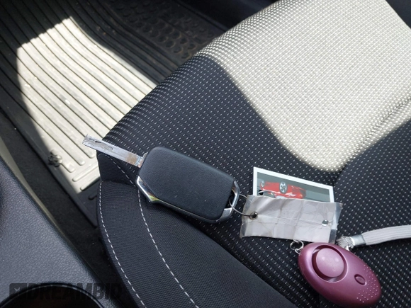 2021 Kia Forte LXS z VIN 3KPF24ADXME356322, wystawiony jako IAAI lot #42237624 z przebiegiem 52 609 mil mil oraz . Historia ofert i sprzedaży dostępna na DreamBid. Obrazek 11.