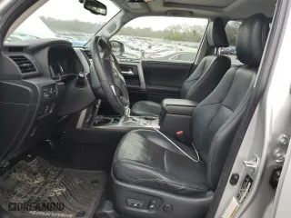 2014 Toyota 4Runner SR5 with VIN JTEZU5JR2E5076962, listed as a Copart auction lot 49210555 with 221,041 mi miles and Salvage Title. Bid and sale history available at carsss.com. Image 7.