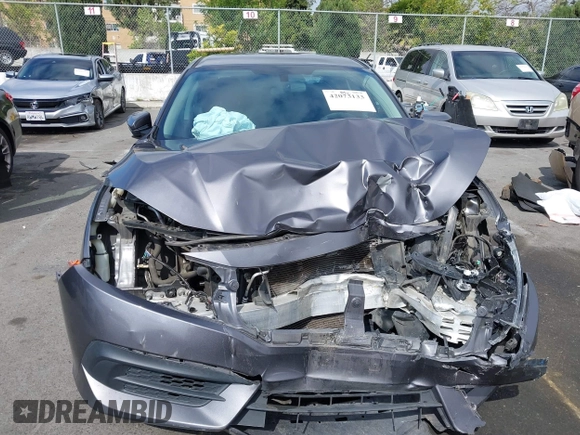 2018 Honda Civic LX with VIN 2HGFC2F58JH514161, listed as a IAAI auction lot 42073133 with 117,658 mi miles. Bid and sale history available at carsss.com. Image 6.