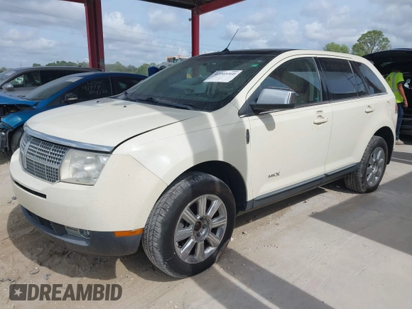 2008 Lincoln MKX with VIN 2LMDU88C78BJ33271, listed as a IAAI auction lot 42205460 with 148,146 mi miles and . Bid and sale history available at DreamBid. Image 2.
